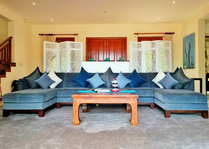 Baan Suksabai Villa By Pips